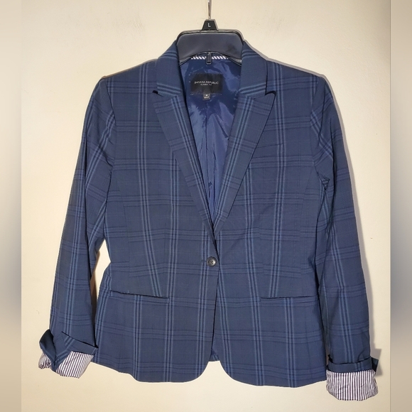 Banana Republic Wool Navey Plaid Blazer Size 6 - Picture 3 of 11